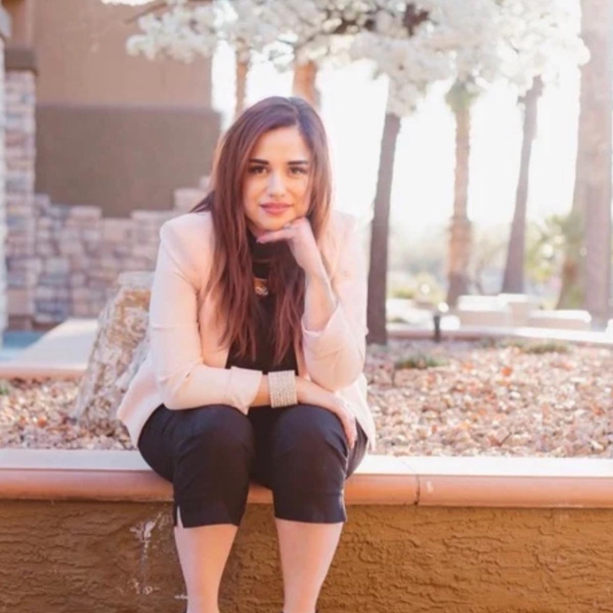 Clarico-3 Columns Style 8